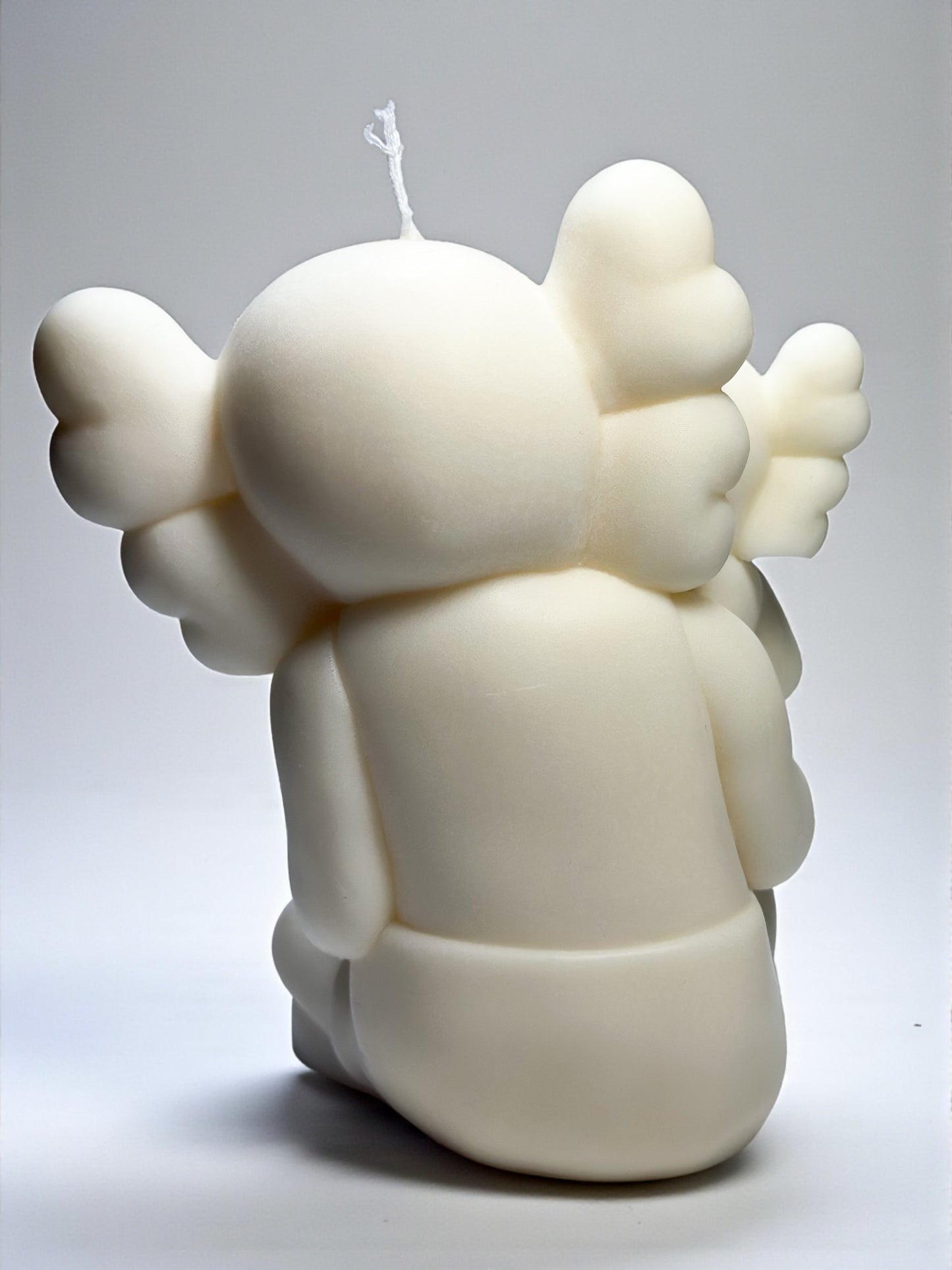 Kaws 2 Candle