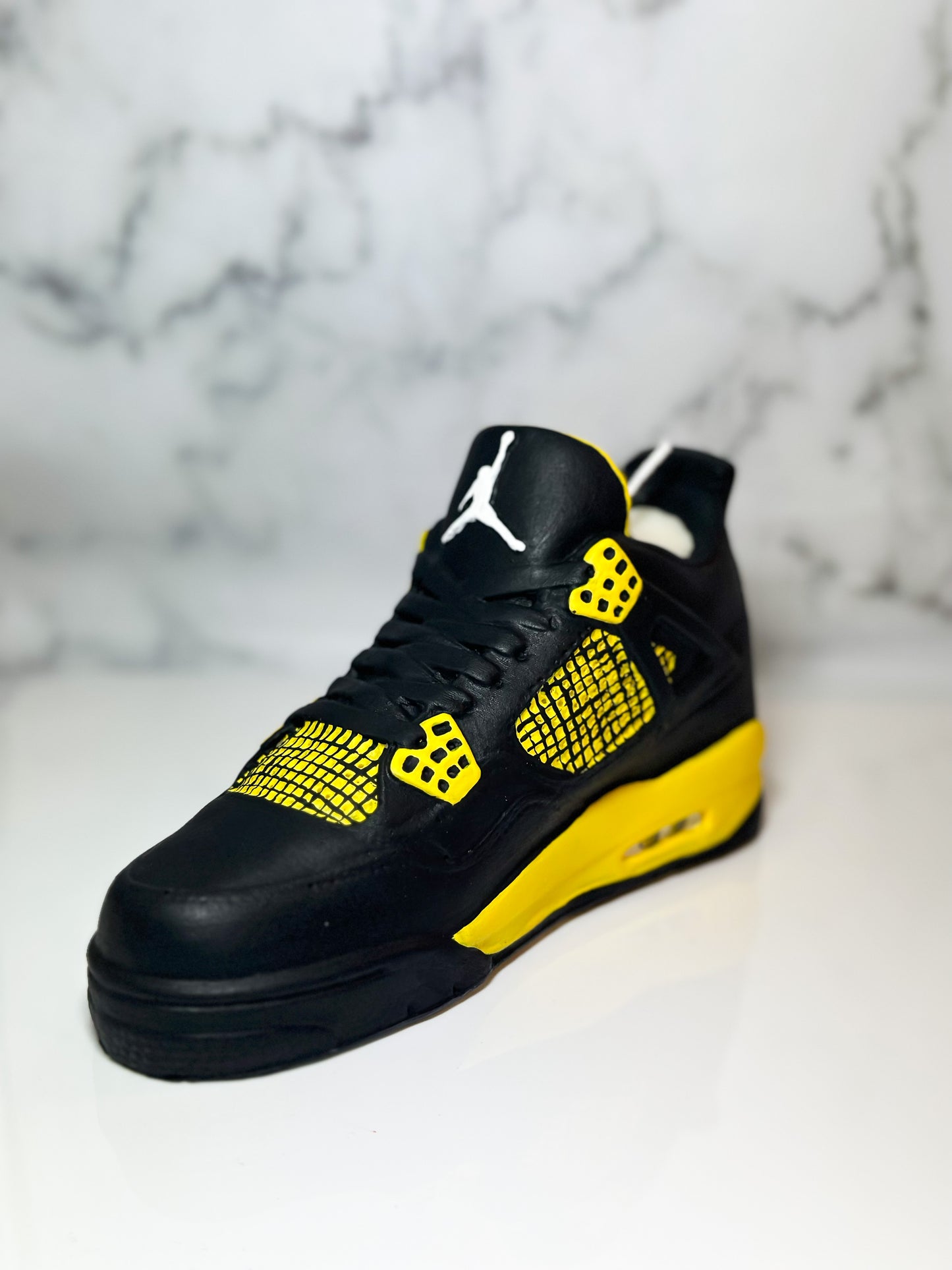 aj4 thunder candle