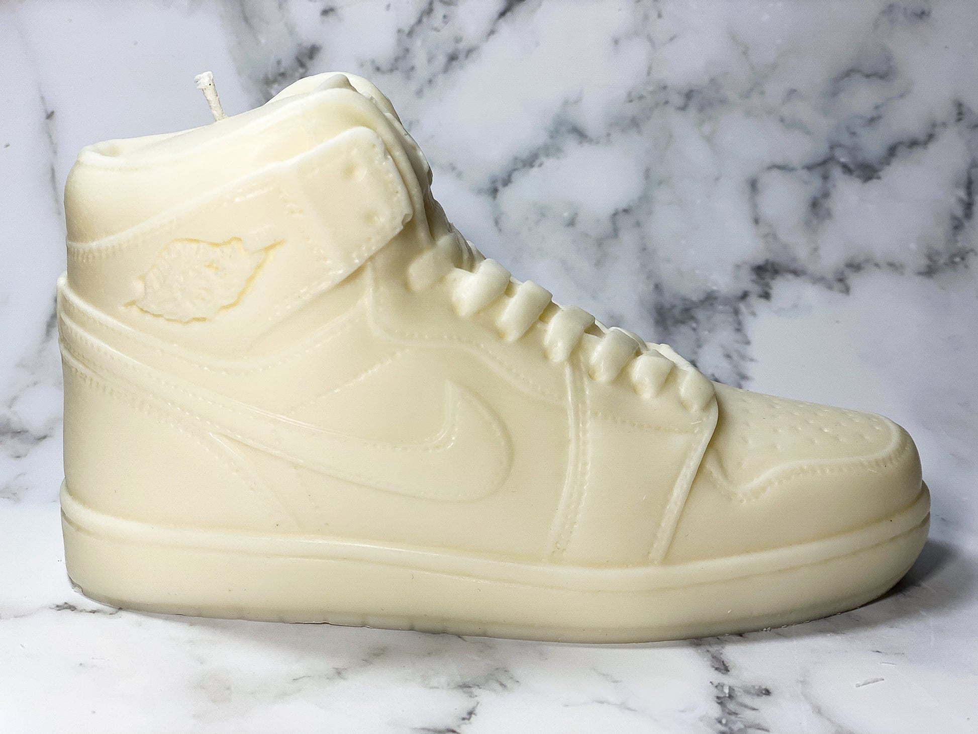 retro 1 sneaker candle