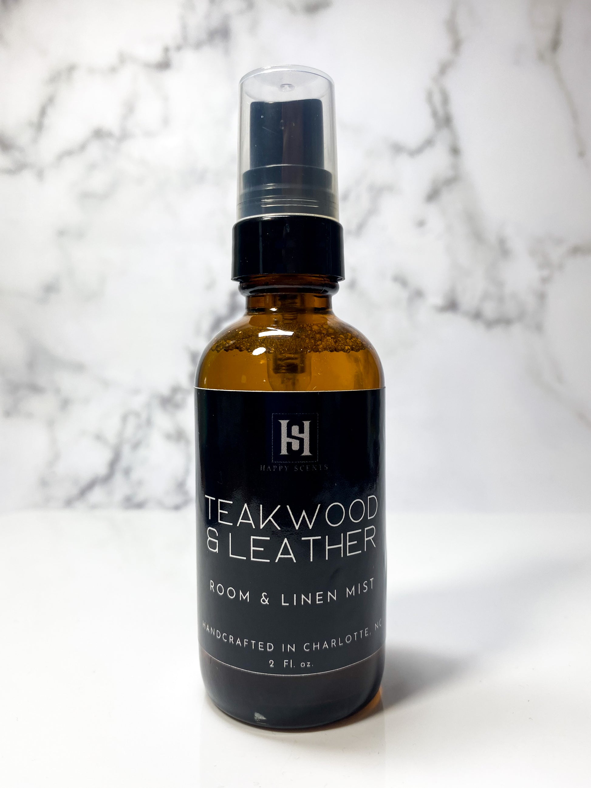 Teakwood & Tobacco– 7.75 fl oz Room & Linen Spray